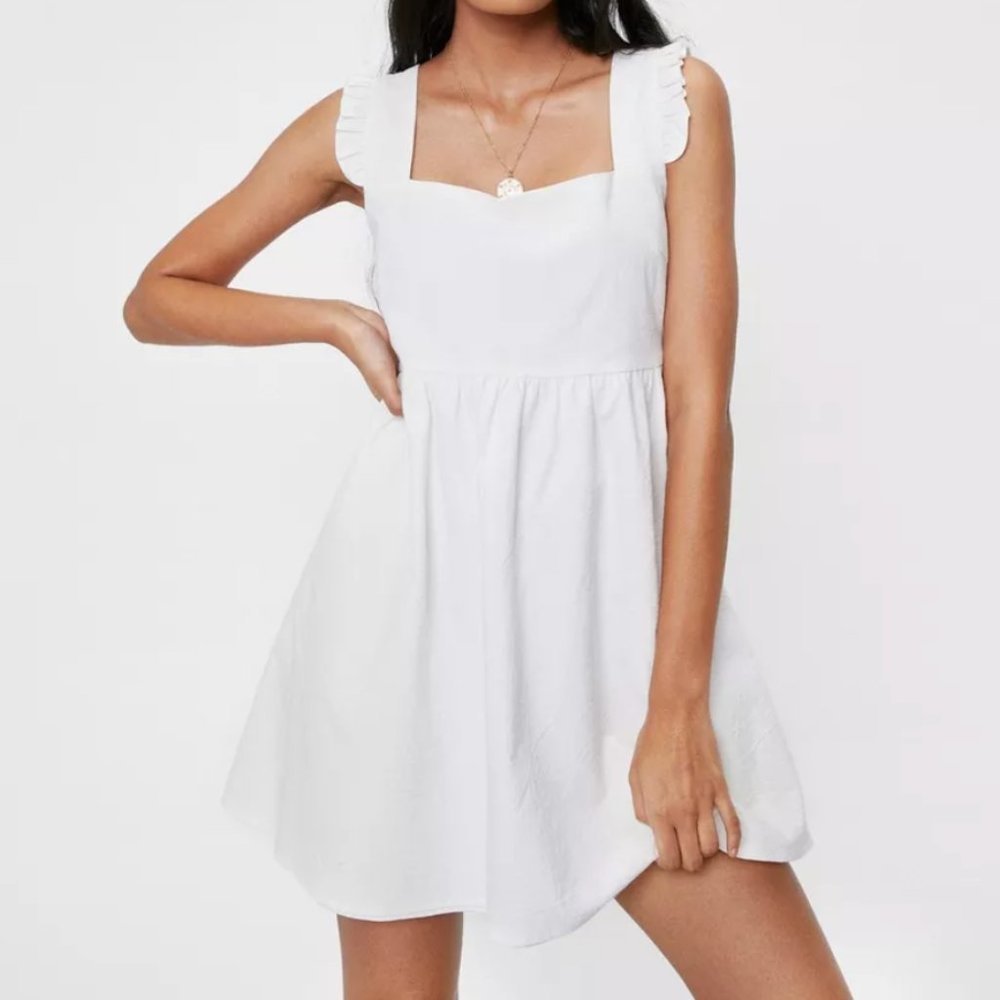 Nasty Gal White Frill Shoulder Sleeveless Mini Dress size 8